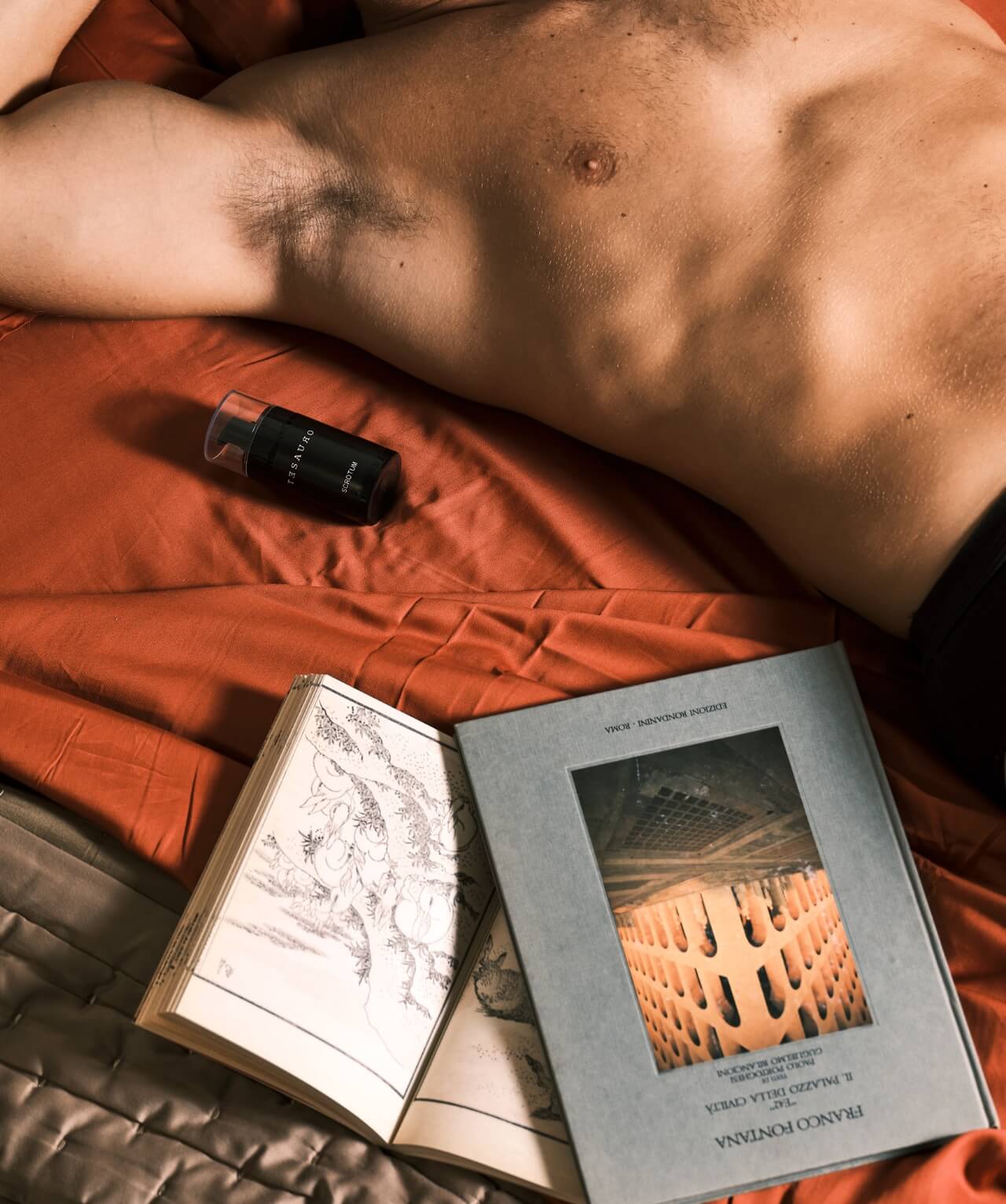 Igiene intima maschile: dal tabù alla prevenzione, cosa sapere su pH e zone delicate - tesauro scrotum - Gay.it