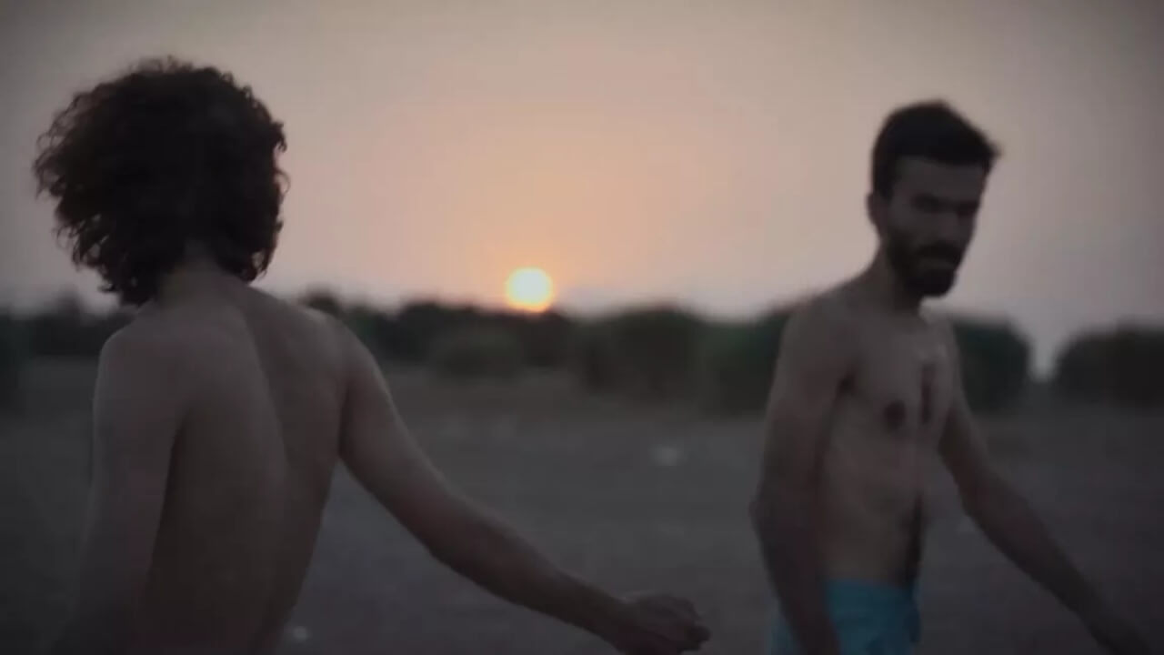 Berlino 2026, tutti i film LGBTQIA+ in corsa per il Teddy Award del Festival - Cesarean Weekend di Mohammad Shirvani - Gay.it