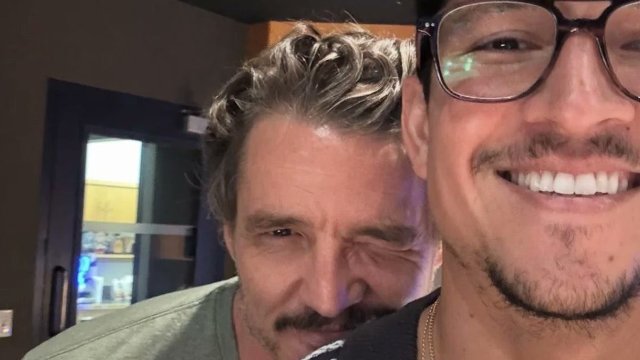 De Noche, via alle riprese per il film queer di Todd Haynes con Pedro Pascal e Danny Ramirez innamorati - De Noche via alle riprese per il film queer di Todd Haynes con Pedro Pascal e Danny Ramirez innamorati - Gay.it