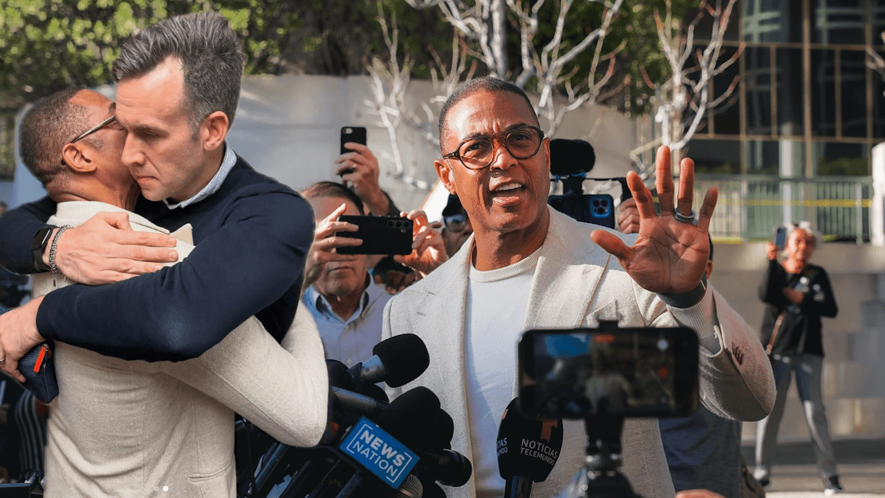 Don Lemon, il giornalista arrestato per aver documentato le violenze dell’ICE: “Non mi fermo e non mi metteranno a tacere” (VIDEO)