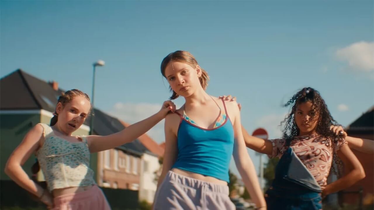 Berlino 2026, tutti i film LGBTQIA+ in corsa per il Teddy Award del Festival - Everyones Sorry Nowadays di Frederike Migom - Gay.it