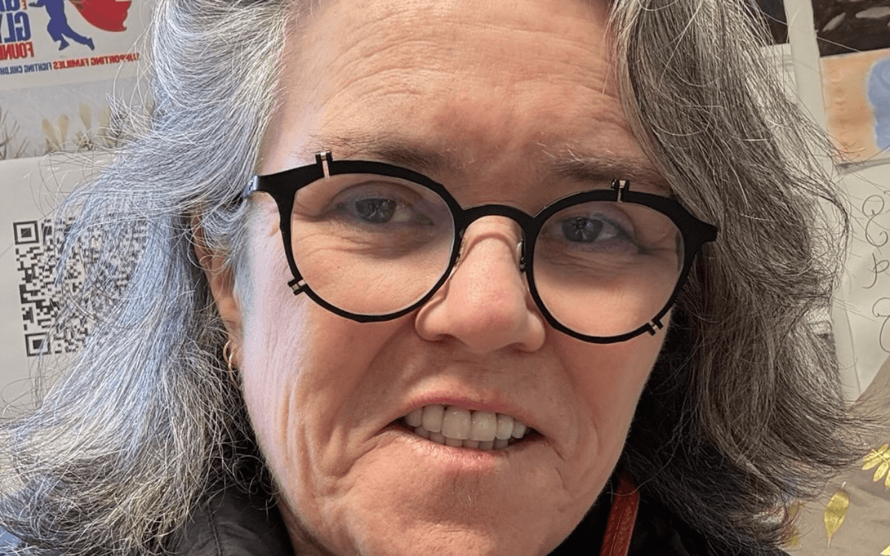 Rosie O’Donnell torna negli Usa dopo un anno: “È stato spaventoso. Non mi pento di essere andata via”