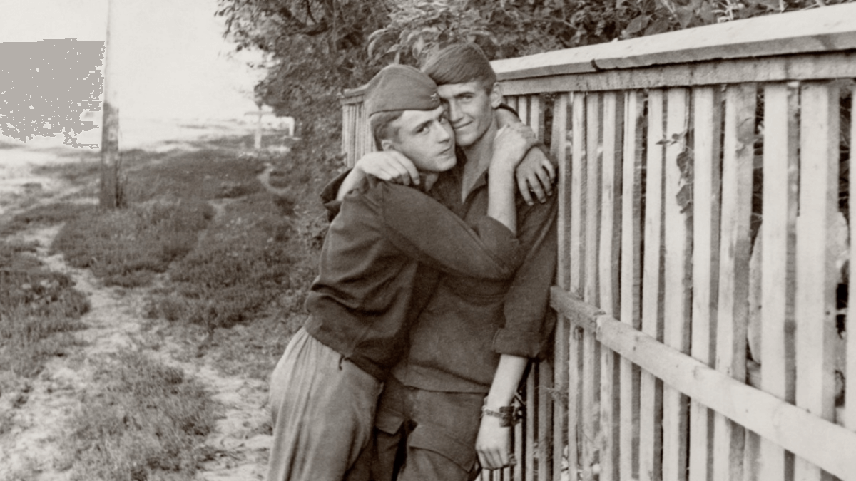 LOVING II, foto di Hugh Nini and Neal Treadwell