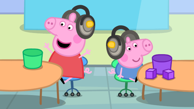 Peppa Pig e George con l'apparecchio acustico