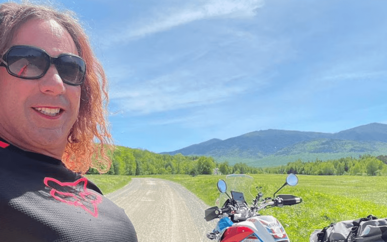 Sparatoria nel Rhode Island: donna trans uccide ex moglie e figlio durante una partita di hockey, poi si suicida - robert d - Gay.it