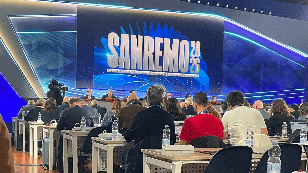 Sanremo 2026, la prima conferenza stampa