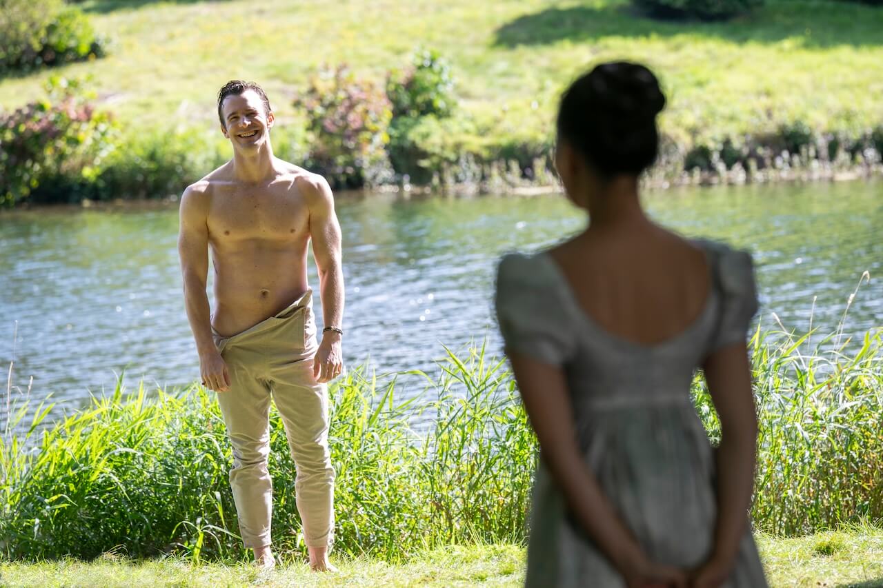 Bridgerton 4, il coming out di un protagonista fa impazzire i fan (VIDEO) - BRIDGERTON 403 Unit 02092R - Gay.it