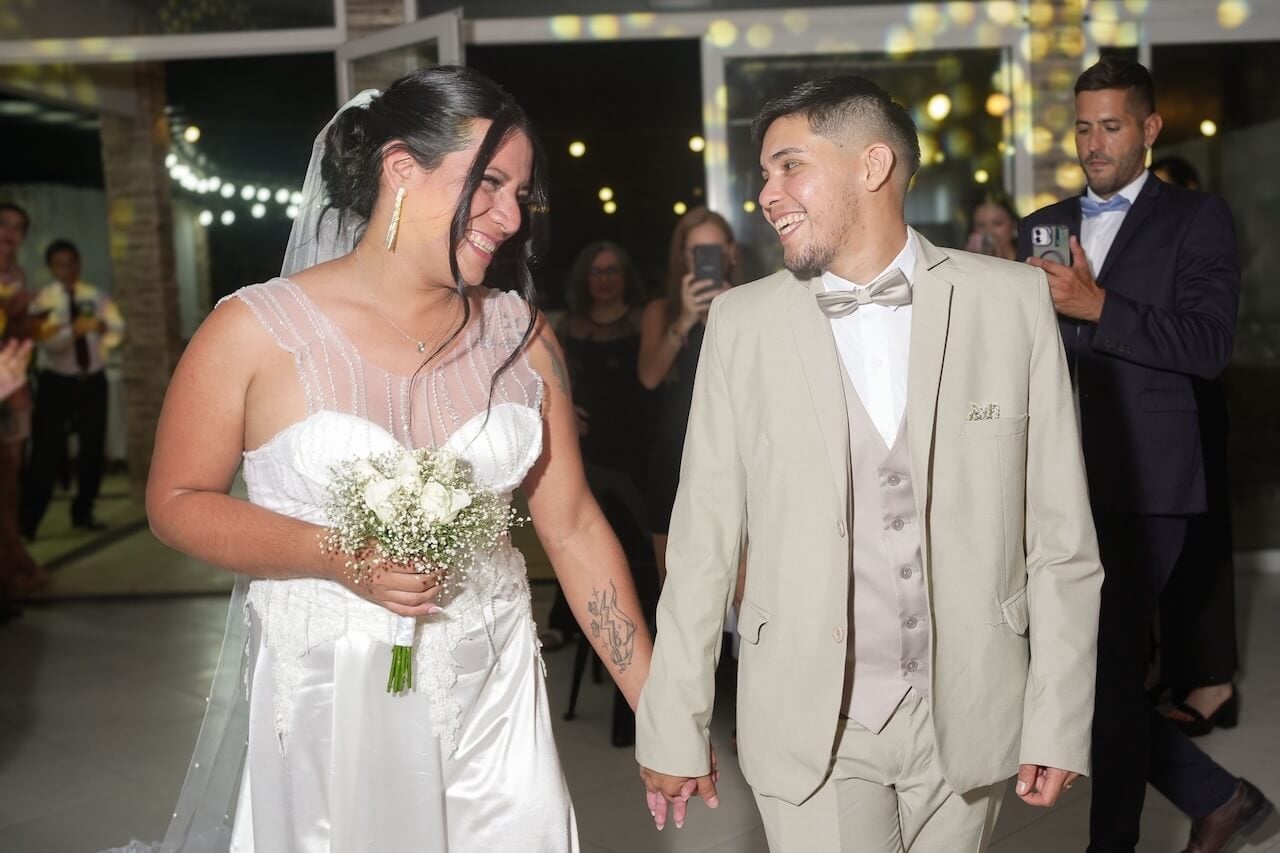 Argentina: Coppia trans si sposa in chiesa, poi l’Arcivescovo dichiara nullo il matrimonio