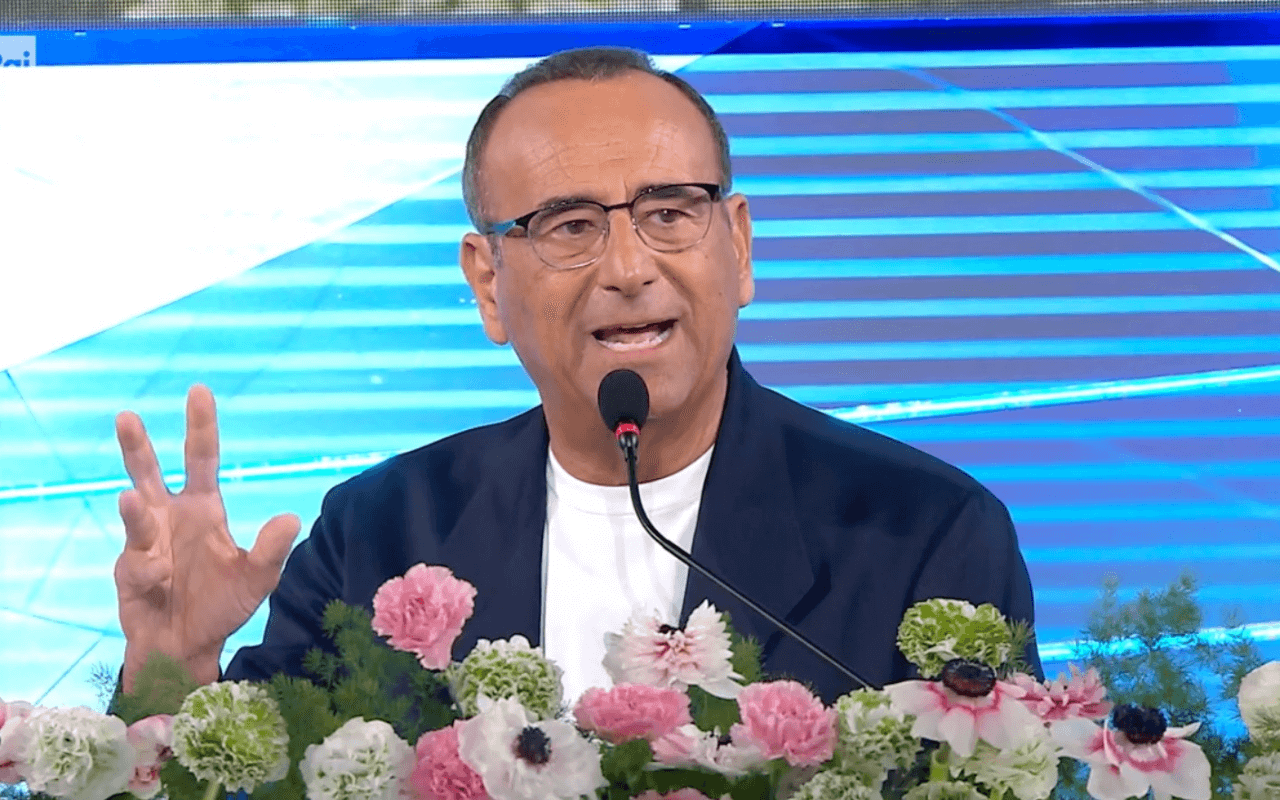 Carlo Conti all'ultima conferenza stampa di Sanremo 2026