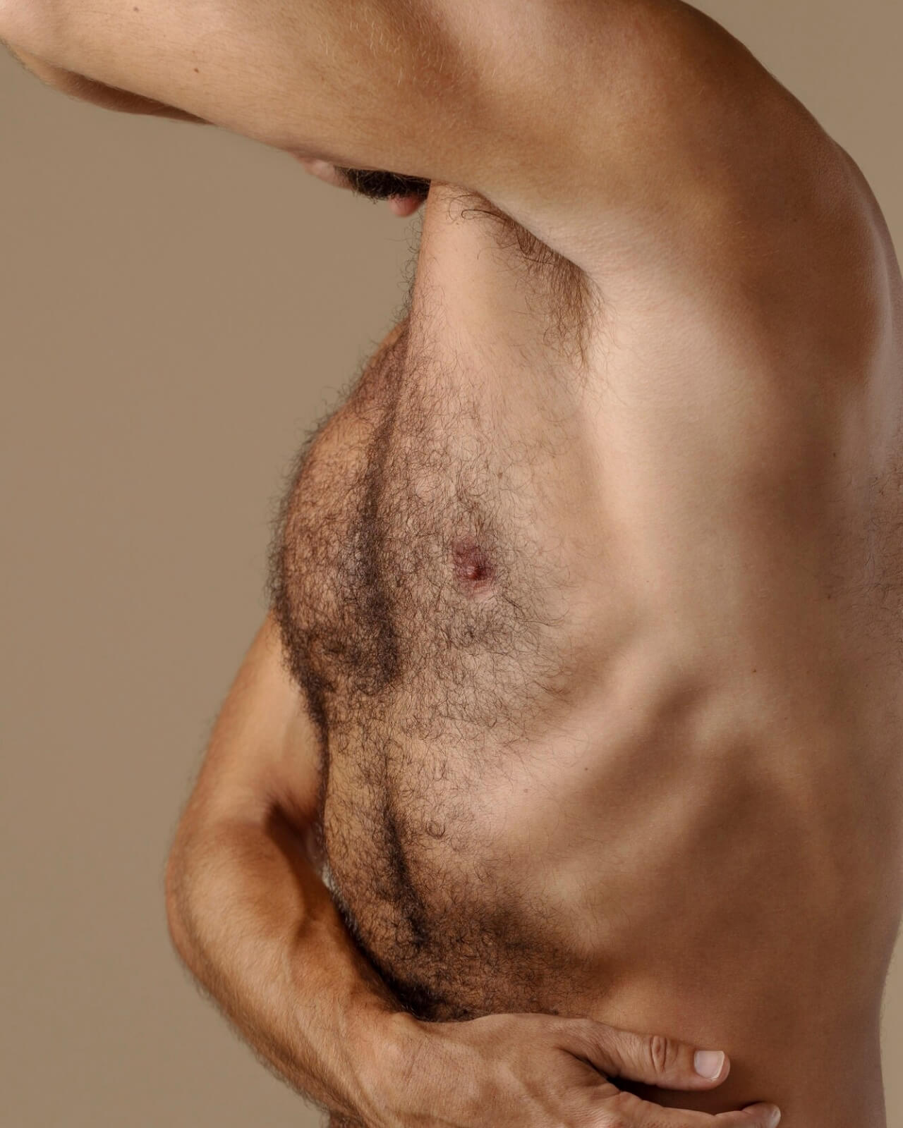 Il glande non è pelle: perché ha bisogno di una cura specifica - corpo maschile - Gay.it