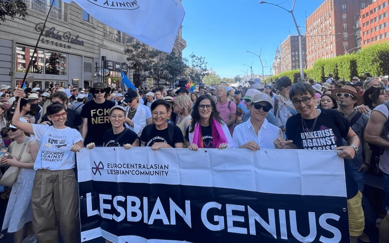 Cosa succede al movimento lesbico in Europa e in Italia? Parola a EL*C, la rete lesbica europea che investe nelle comunità: “Solo il 2% dei fondi LGBTIQ va ai gruppi LBQ” - elc 3 - Gay.it