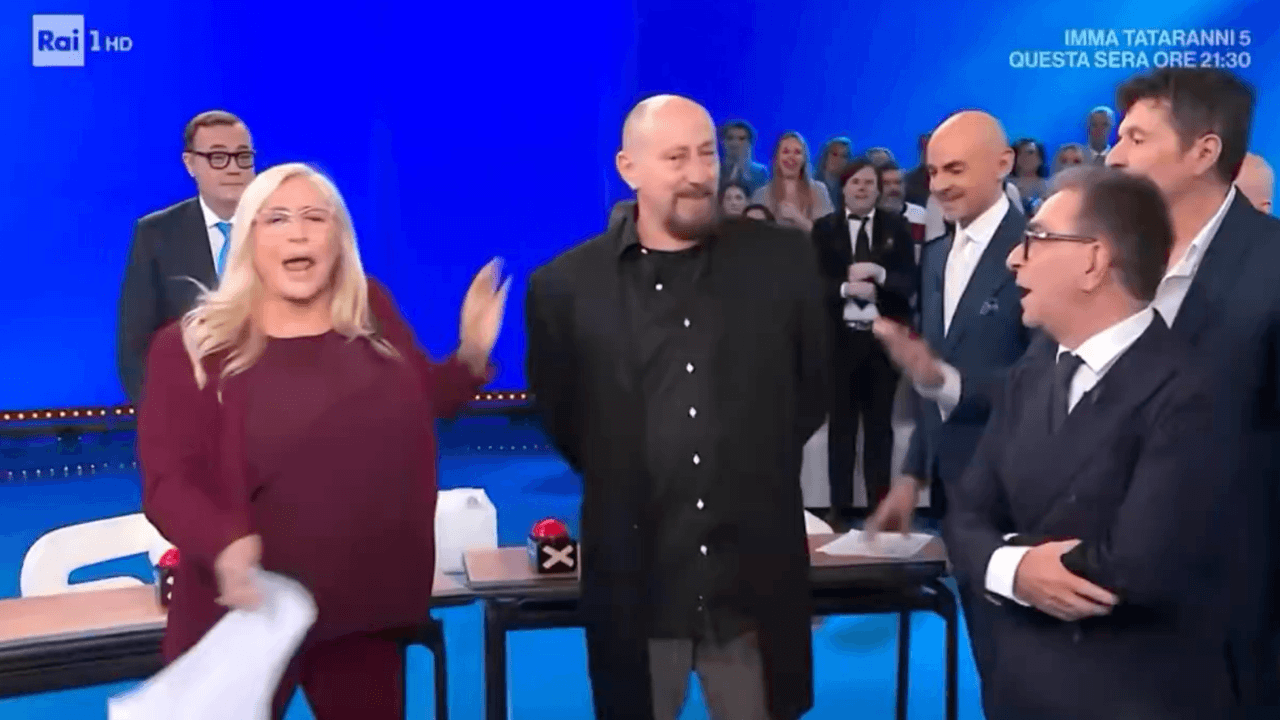 Mara Venier e Teo Mammucari hanno litigato a Domenica In