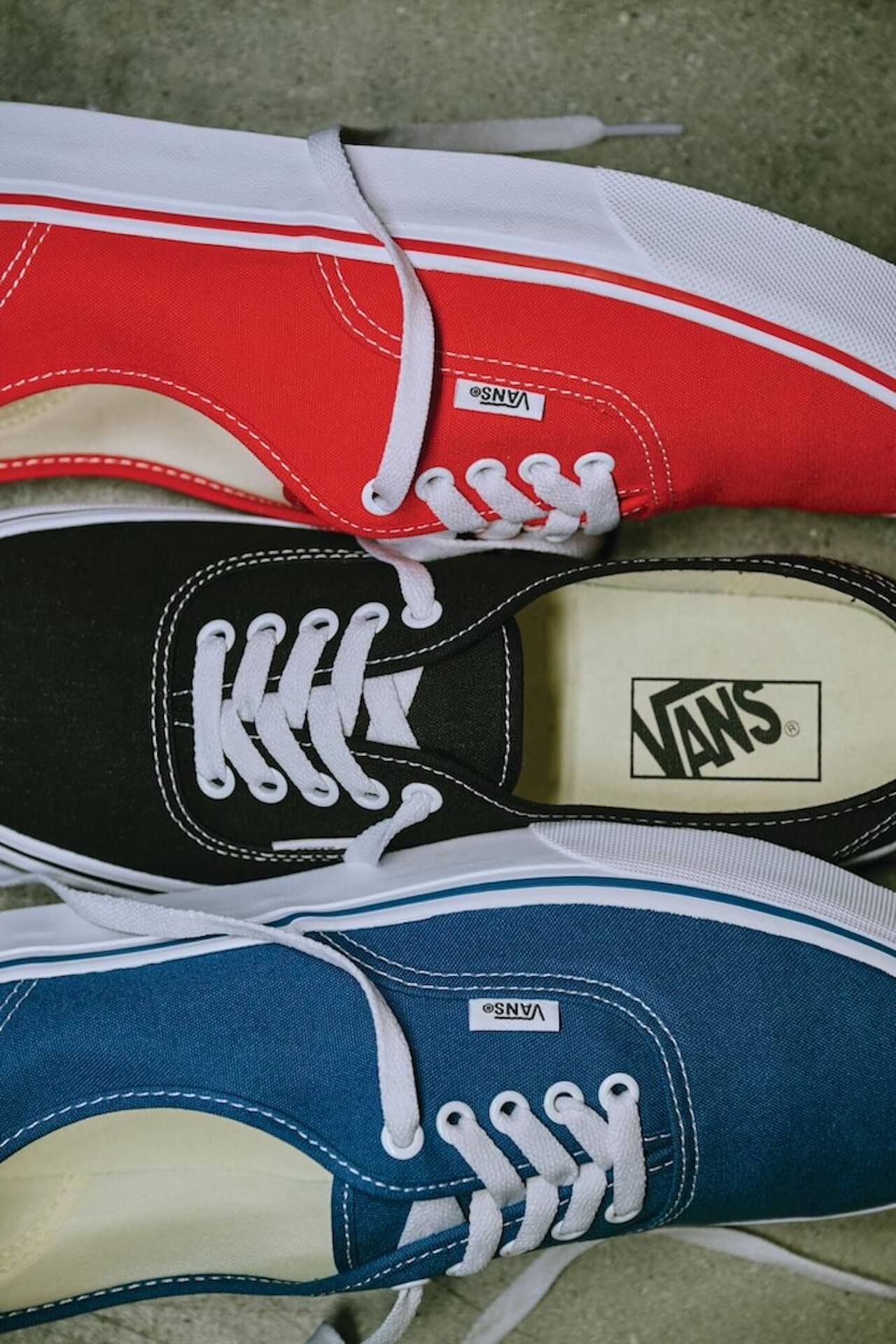 SZA, Hayley Williams e Travis Barker indossano la sneaker di chi non si è mai adattato: Vans lancia "Off The Wall" per i 60 anni dell'Authentic - photo 2026 03 18 12 06 13 - Gay.it
