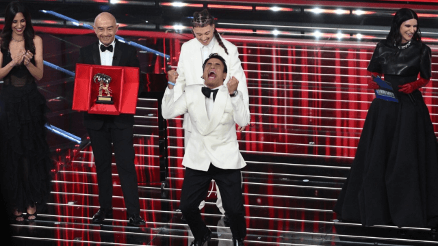 Laura Pausini non ha spoilerato la vittoria di Sanremo 2026 a Sal Da Vinci