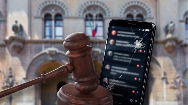 Perugia, tribunale condanna per omobitransfobia social: "Chi semina odio raccoglierà denunce" - tribunale perugia condanna omofobia social - Gay.it