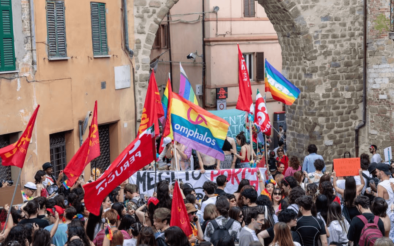 Umbria Pride 2026: sabato 13 giugno torna a Perugia la parata regionale per i diritti LGBTQIA+ - umbria pride - Gay.it