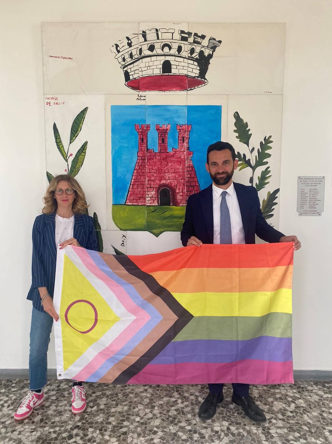 Castellaneta, insulti omofobi al sindaco Gianni Di Pippa. Condannato l'ex sindaco Giovanni Gugliotti poi voluto da Salvini al Porto di Taranto - Gianni di Pippa - Gay.it