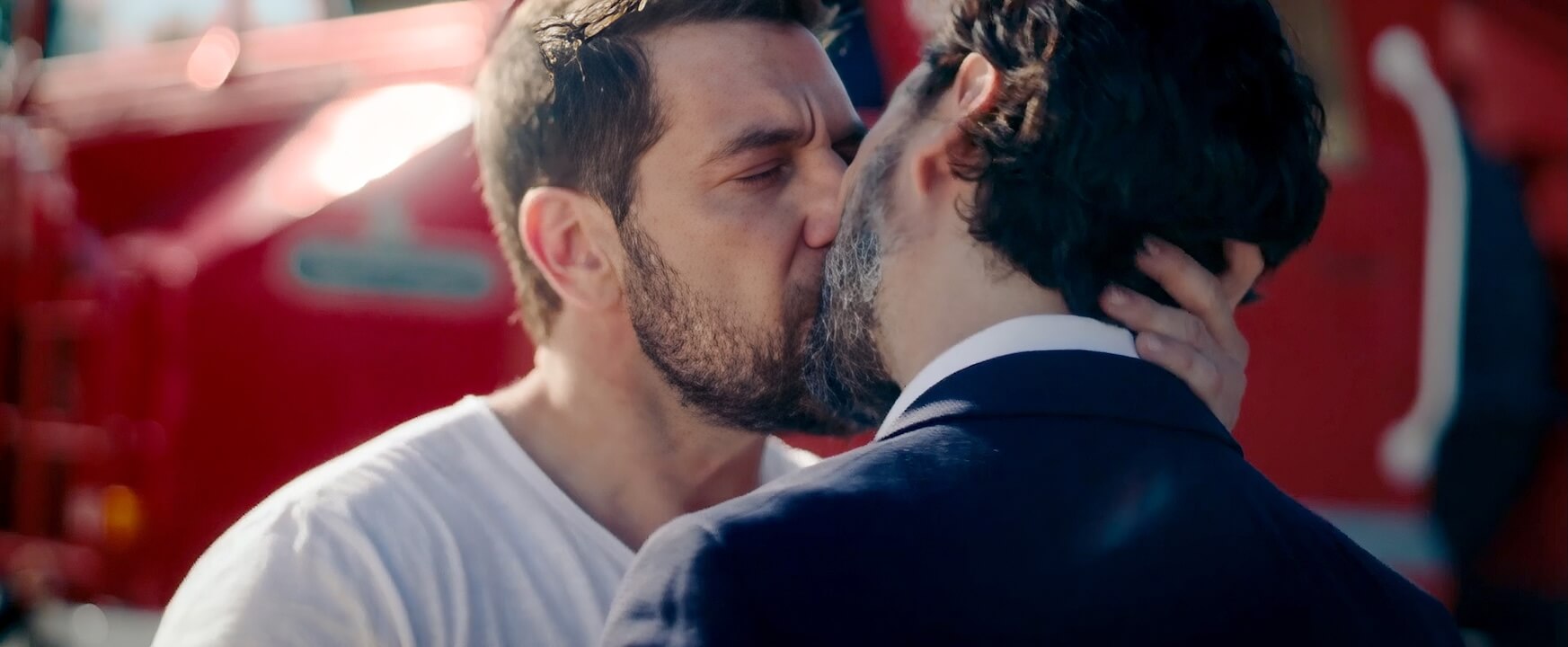 Lovers Film Festival 2026, tutti i film e gli ospiti del Festival LGBTQIA+ di Torino. Da Leo Gassman a Patrik Rásky del Budapest Pride - OFF Who Wants to Marry an Astronaut 02 - Gay.it