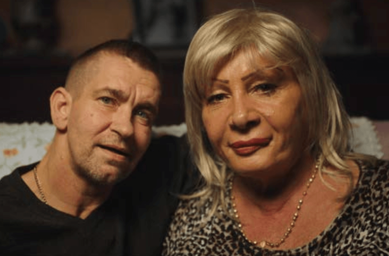 Ballata Femmenella, tra tradizione, diritti ed esclusione sociale. Intervista ai registi: "Il nostro film manifesto delle identità negate" - Samantha e Tommy - Gay.it