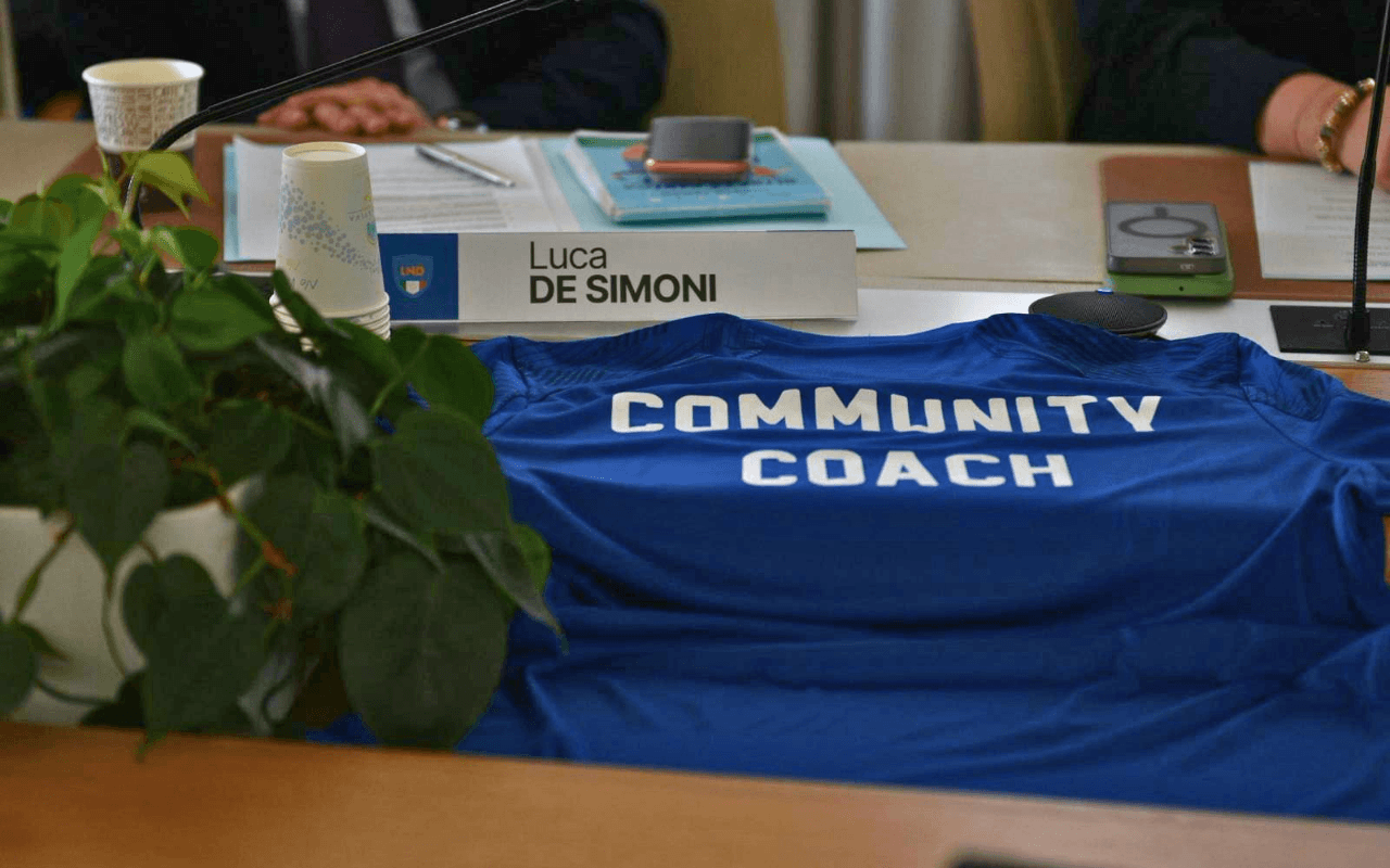 Calcio giovanile, svolta inclusiva della Lega Dilettanti: corso per allenatori contro discriminazioni e bullismo - community coach - Gay.it