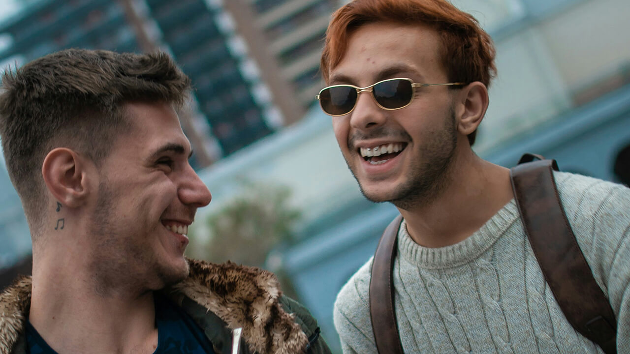 Come cambia la vita con l'HIV quando smetti di avere paura. Parla la dott.ssa Rizzo, infettivologa - hiv paura diagnosi cosa fare infettivologa rizzo gayit - Gay.it