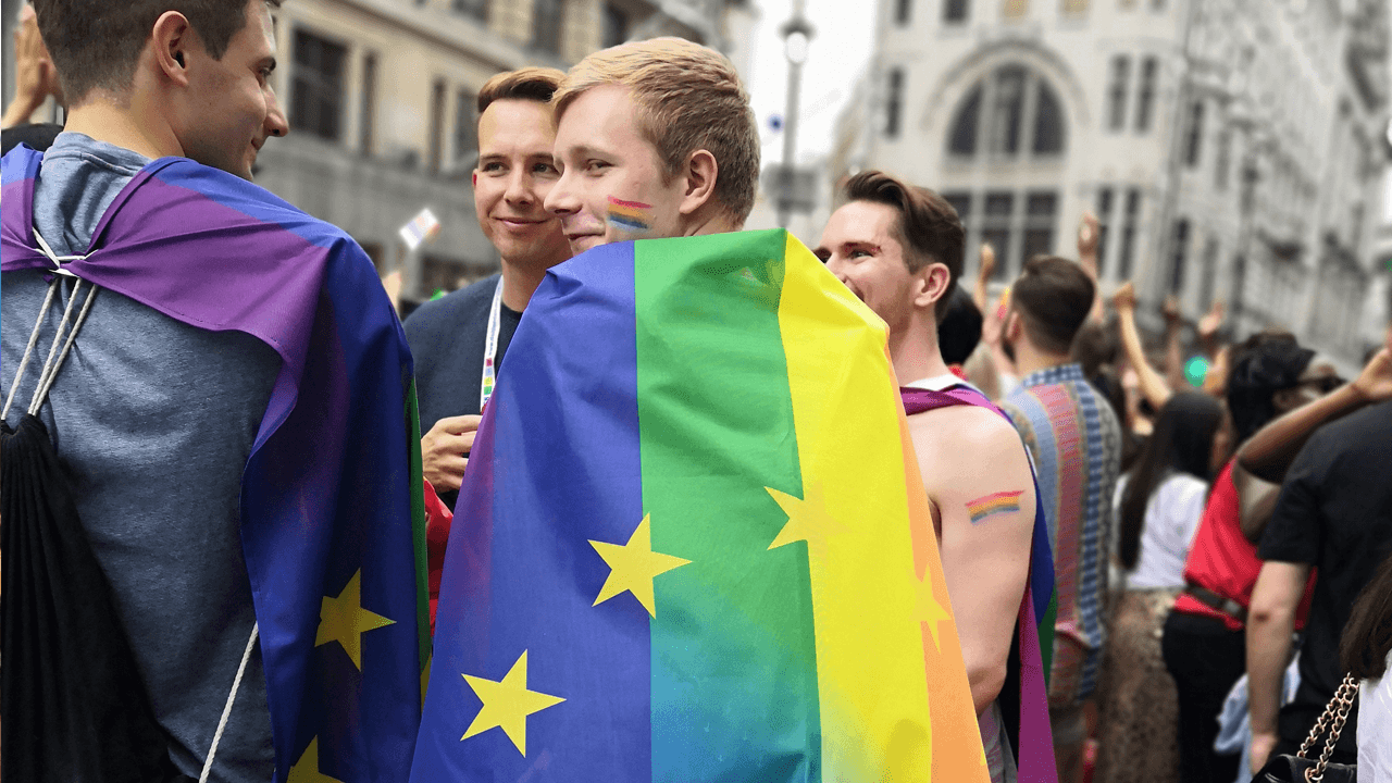 C'è qualcuno che ha ancora dubbi sull'importanza dell'UE per le persone LGBTIQ+? - pratiche conversione parlamento europeo approva fratelli italia contro - Gay.it
