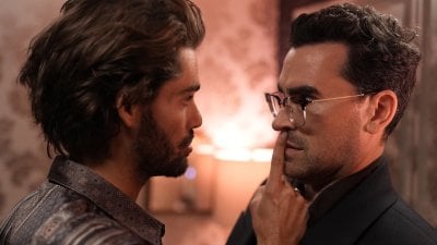 Big Mistakes 2, Netflix rinnova la serie queer di Dan Levy: “È già in lavorazione e sarà pazzesca”