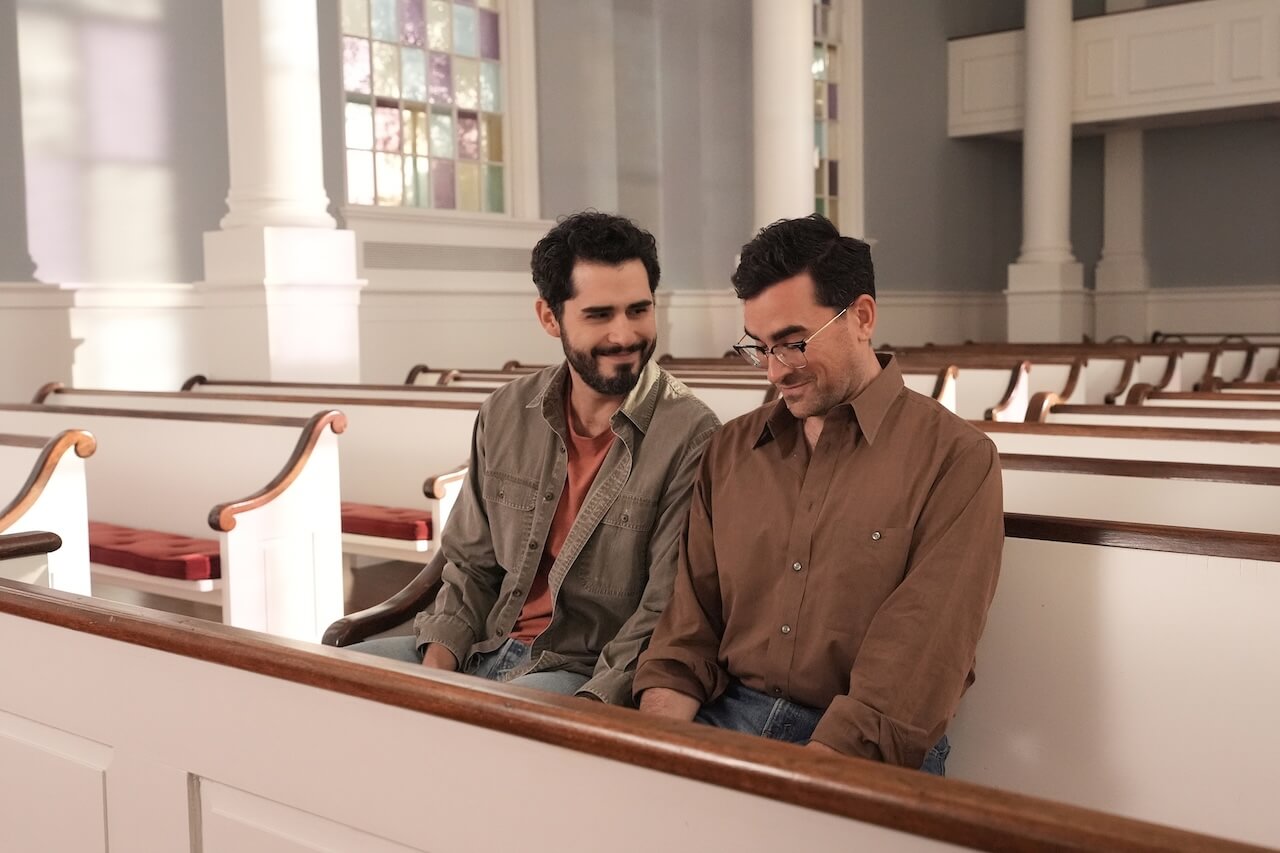 Big Mistakes 2, Netflix rinnova la serie queer di Dan Levy: "È già in lavorazione e sarà pazzesca" - BIGMISTAKES 108 251009 SP 00928 RC - Gay.it