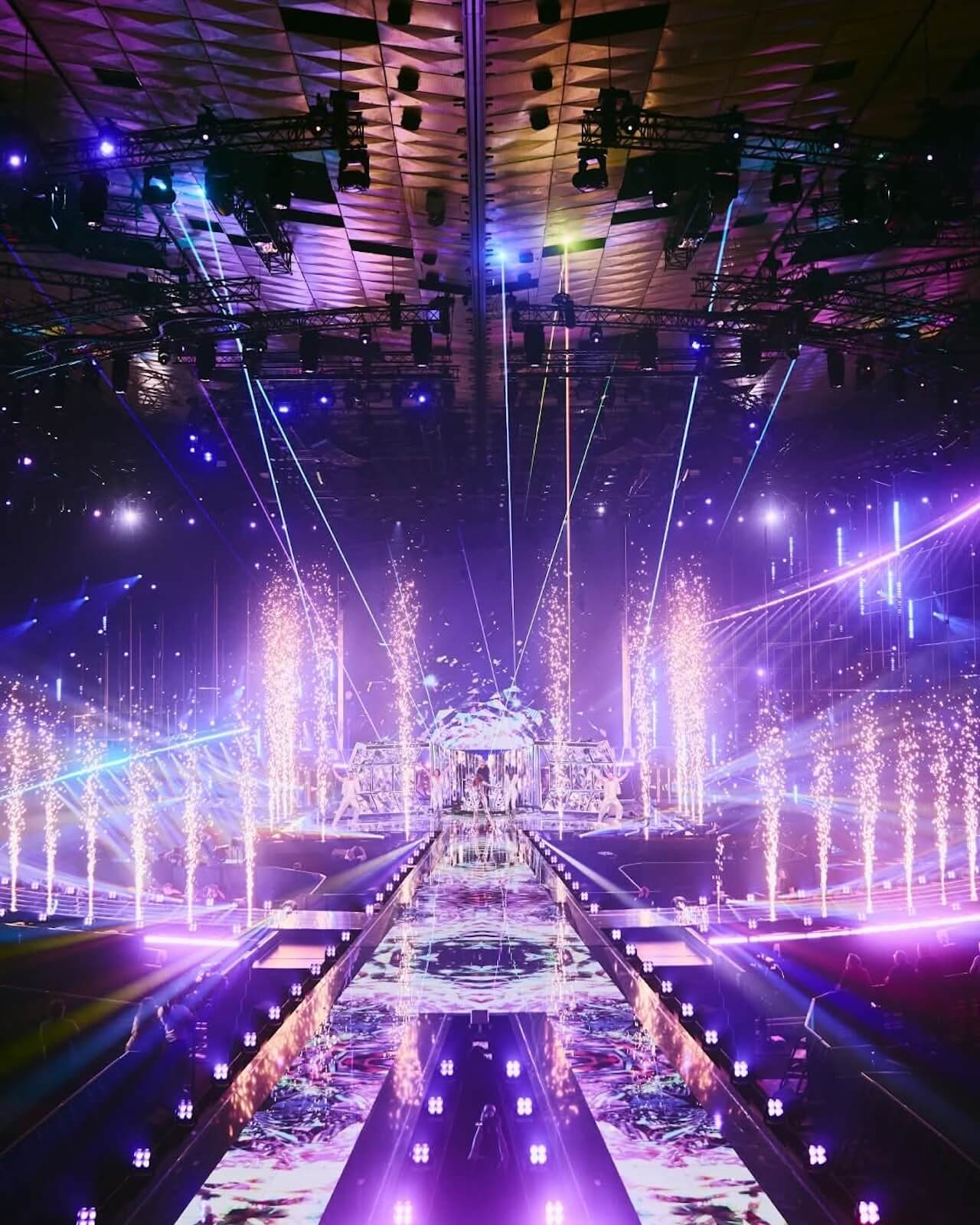 Eurovision 2026, le prime prove sul palco di Vienna. C'è Boy George (VIDEO) - Eurovision 2026 palco - Gay.it