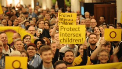 Bambini operati senza consenso: la proposta di legge sulle persone Intersex