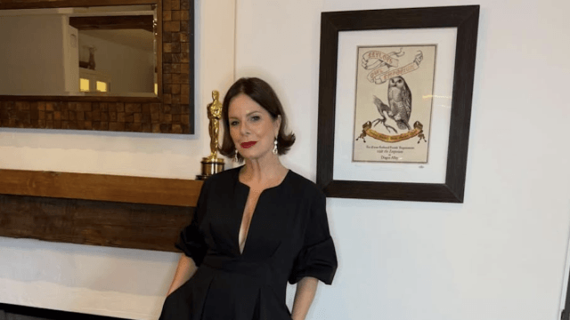Marcia Gay Harden alle madri che non accettano i propri figli LGBTQ: "State commettendo un grosso errore" (VIDEO) - Marcia Gay Harden alle madri che non accettano i propri figli LGBTQ 1 - Gay.it