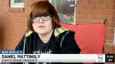 Ragazzo gay di 3a media denuncia “l’omofobia” della sua scuola, il video diventa virale