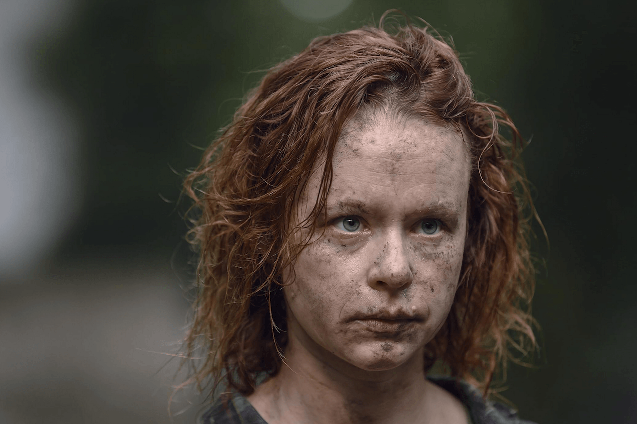 Thora Birch di Hocus Pocus e American Beauty fa coming out come donna bisessuale: "Trovate la vostra comunità" - Thora Birch in The Walking Dead - Gay.it