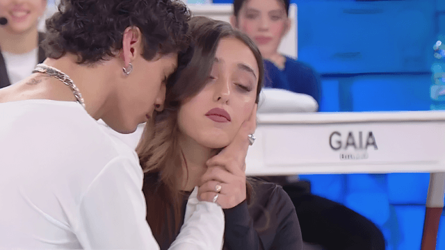 "Con Giulia Stabile c'è stato qualcosa", Kumo rompe il silenzio dopo Amici