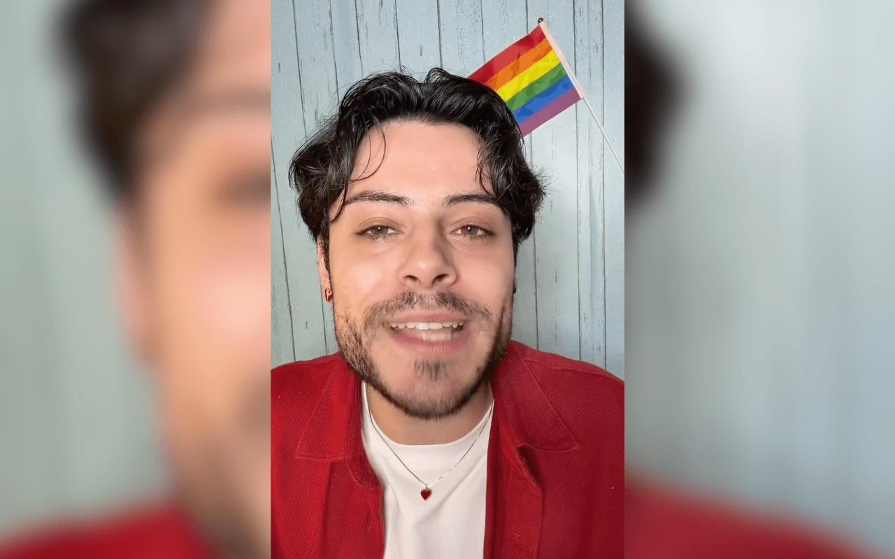 “Arrivano i fr*ci”, insulti omofobi a Manuel Priori al FalComics: “A dirlo è stato un volontario ANPAS in divisa” - manuel priori ig - Gay.it