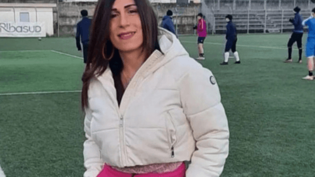 Marina Rinaldi, prima allenatrice trans del calcio italiano, insultata durante una partita di Terza Categoria