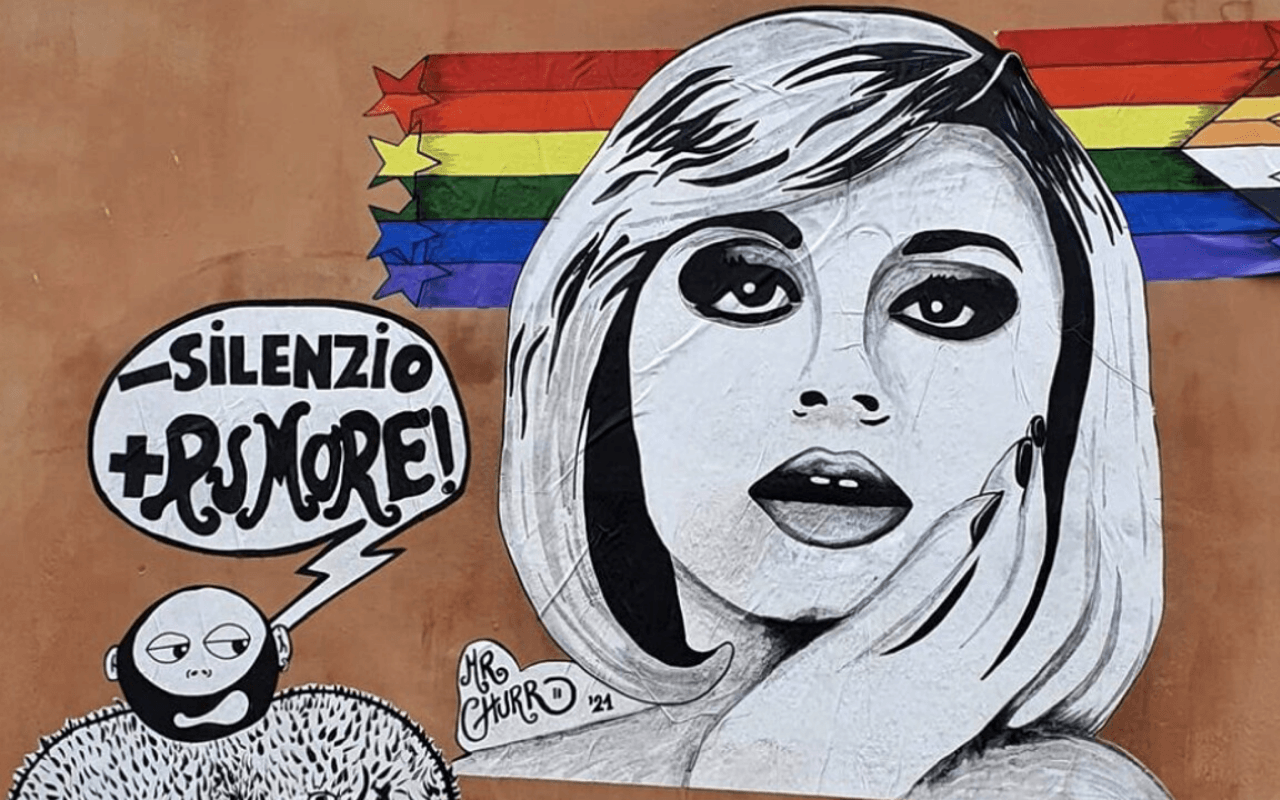«Romarcobaleno»: la mappa della memoria queer nascosta nella Capitale - murale carra - Gay.it