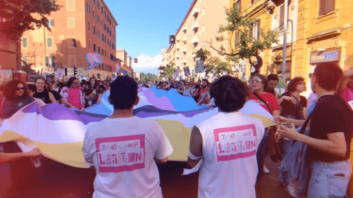 Trans Queer Liberation March a Roma il 31 maggio: “Non è un Pride, è uno spazio politico autonomo. Le persone trans queer devono essere protagoniste delle proprie vite”