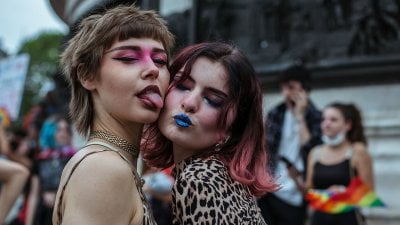 Unione civile vs matrimonio: cosa manca ancora alle coppie dello stesso sesso, dieci anni dopo la Cirinnà