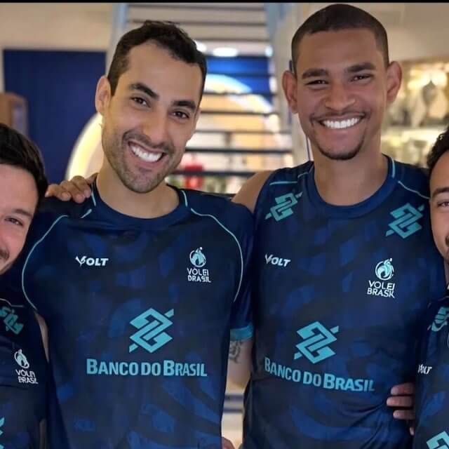 Volleyball Nations League 2026, il Brasile con 4 pallavolisti dichiaratamente gay - Douglas Pureza Douglas Souza Adriano Xavier e Maique Reis - Gay.it