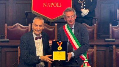 Franco Grillini cittadino onorario di Napoli:” È un riconoscimento a tutta la collettività LGBT+ d’Italia”