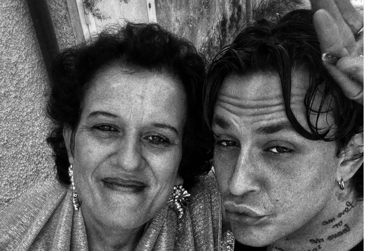 Mirko ucciso a Camaiore, parla l'amico: "Mi aveva parlato della transizione, un padre tiranno che gli gridava "ti ammazzo"" - Kety Andreoni e Mirko - Gay.it