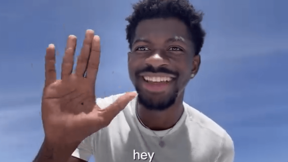 Lil Nas X rivela la diagnosi di disturbo bipolare: “Sono già nero e gay! Sto meglio, ho meno paura nel cuore”
