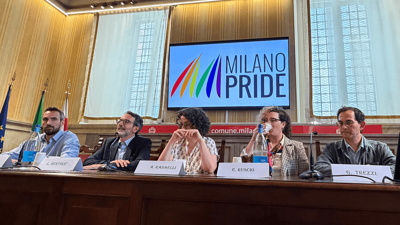 A Palazzo Marino, sede del Comune di Milano, oggi si è tenuta la conferenza stampa del Milano Pride 2026