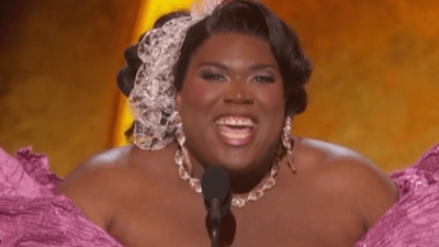 Tony Awards 2026, Qween Jean prima storica persona trans in trionfo. Tutti i vincitori (VIDEO)