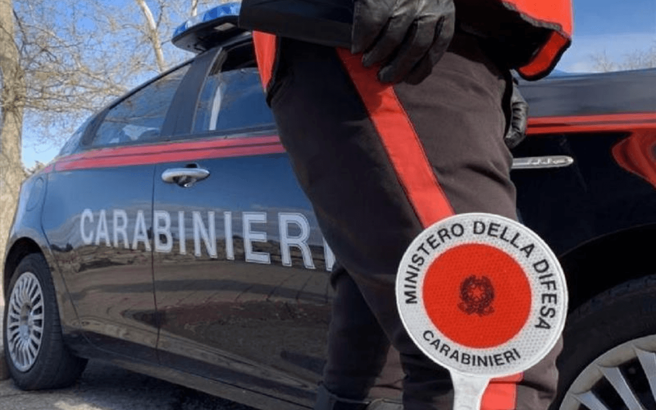 Due carabinieri a Roma accusati di insulti omofobi e testate durante un controllo