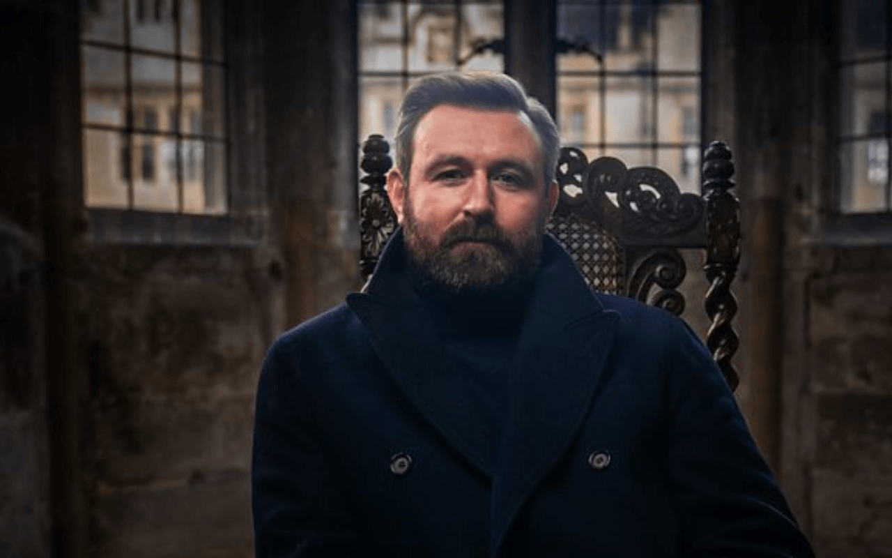 La BBC racconta in Queen James la vita privata di Giacomo I e le sue relazioni con altri uomini. - foto BBC