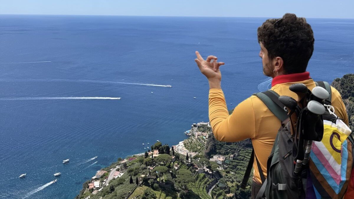 Amalfi Coast Hikes, un nuovo tour per viaggiatori queer a Ravello - Amalfi Coast Hikes. cover - Gay.it