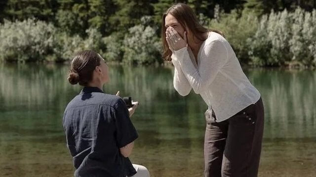 Emily Clark e Jaime Bourbonnais, le due hockeiste canedesi si sposano dopo essersi innamorate in nazionale