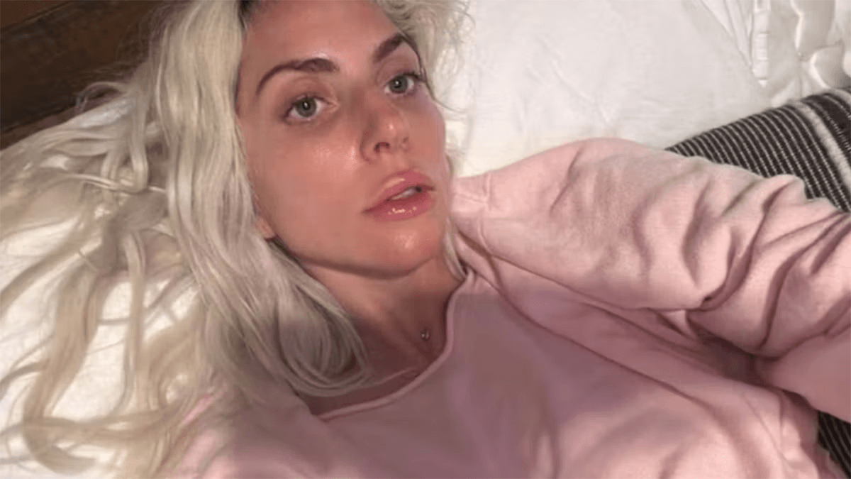 "Legge Gaga": Lady Gaga e la legge sulla fibromialgia che porta il suo nome - Lady Gaga Fibromialgia - Gay.it